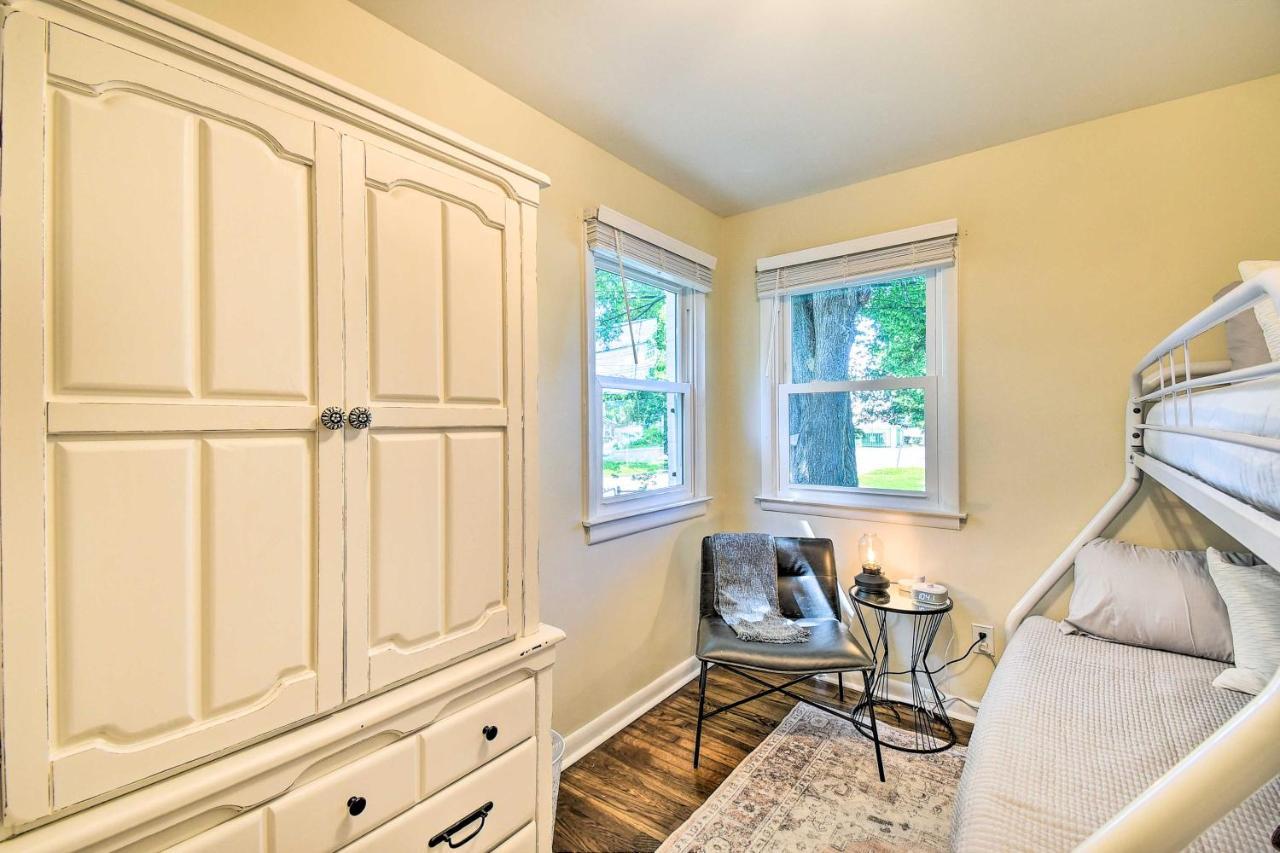 Charming Hampton Home With Yard 2 Mi To Beach! Exterior photo